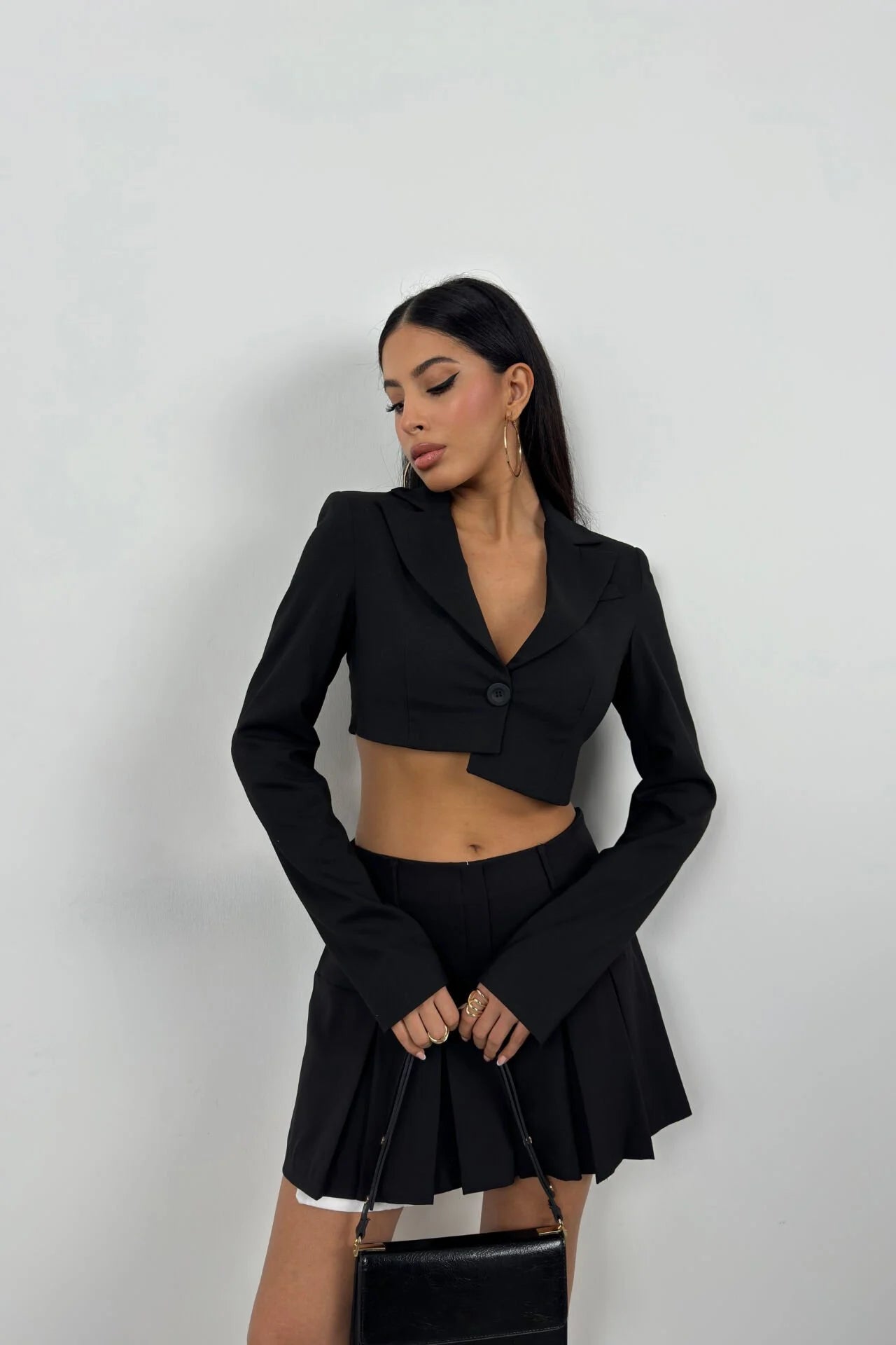 Asymmetric Single-Breasted Black Blazer