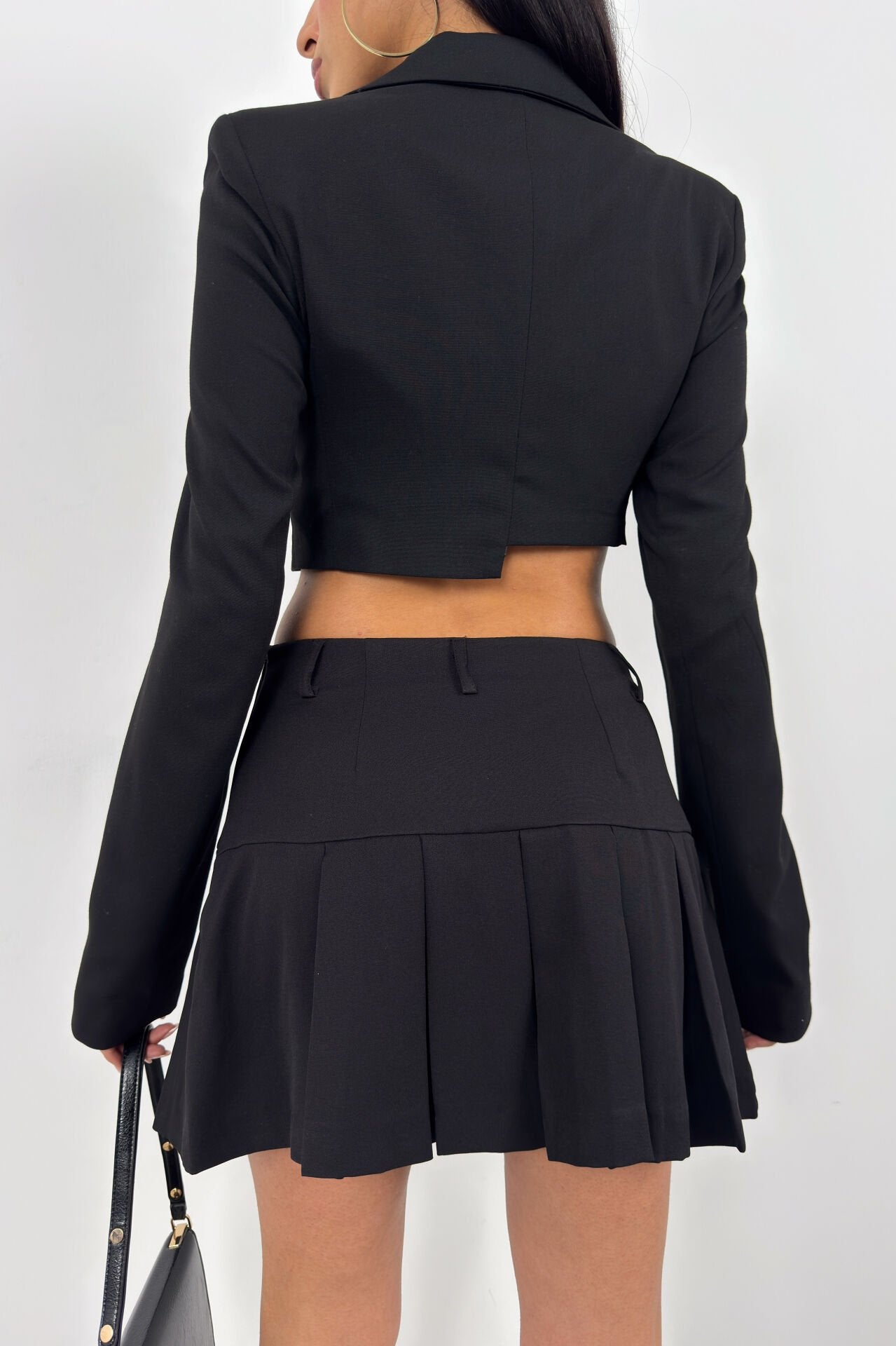 Asymmetric Single-Breasted Black Blazer