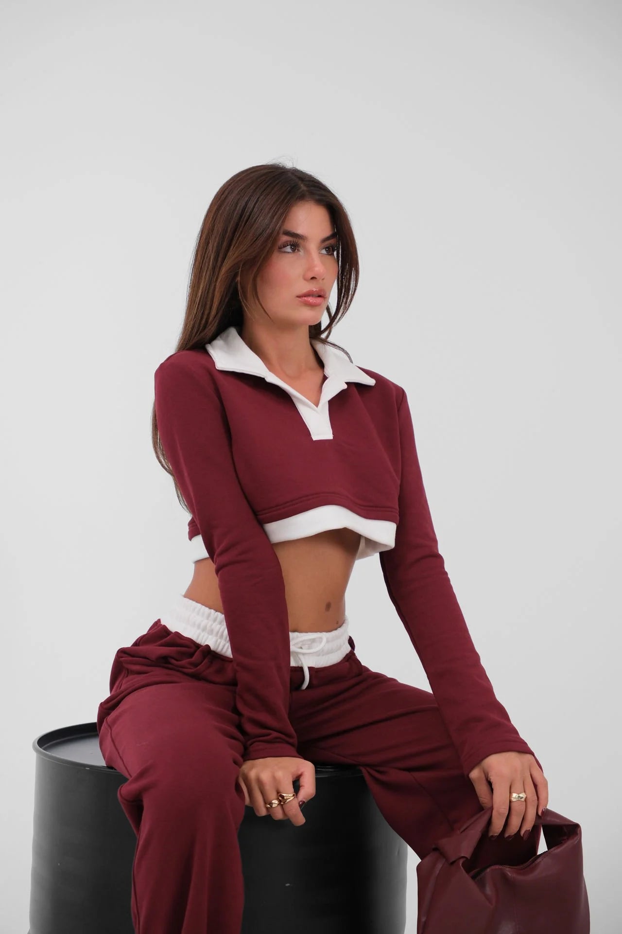 Polo Collar Contrast Trim Crop Burgundy Sweatshirt