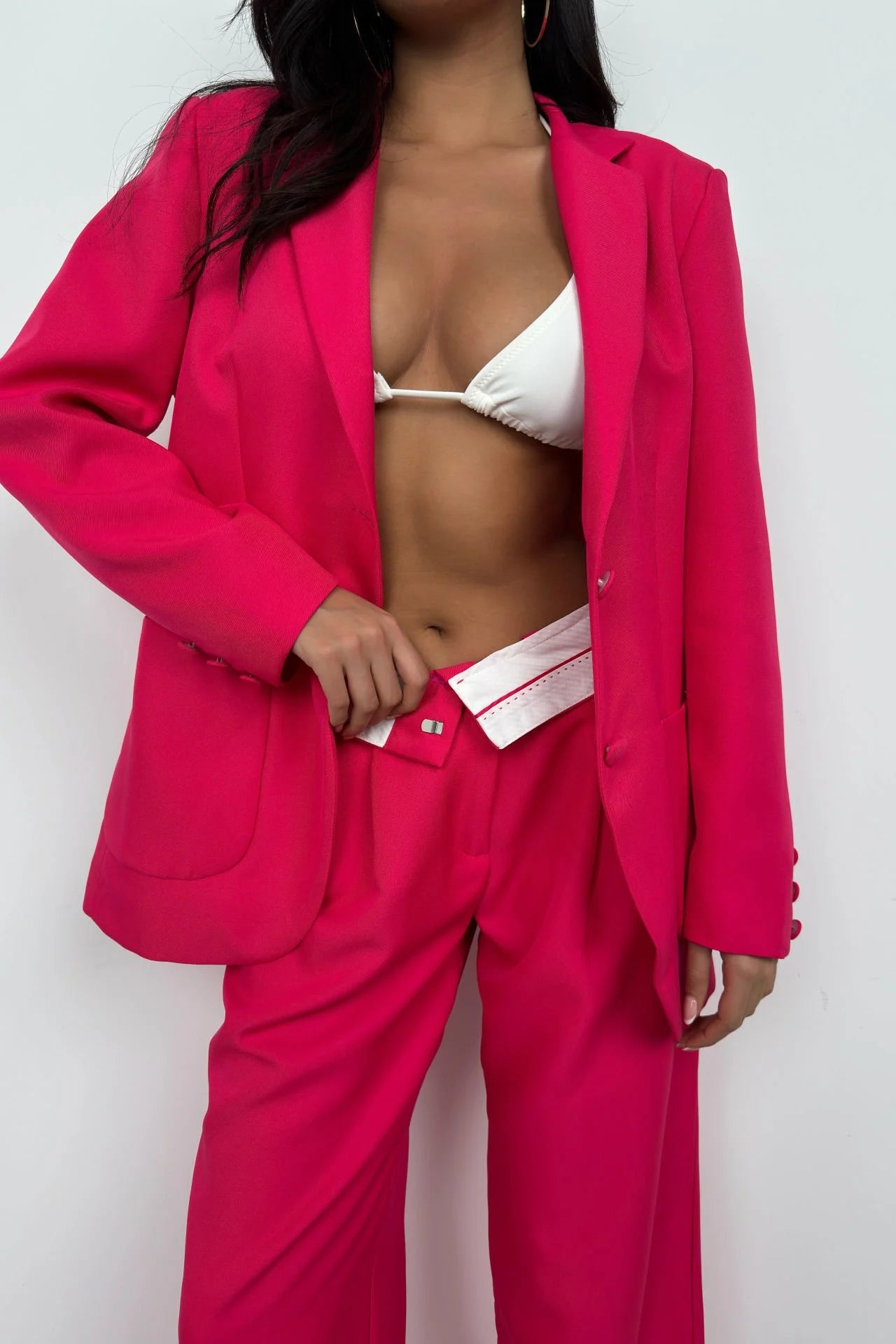 Folded waist fuchsia pants and blazer jacket set.