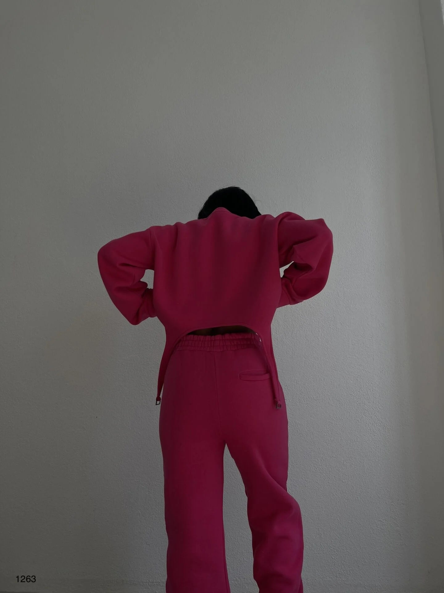 Oval Cut Fuchsia Sweatshirt and Sweatpants Set